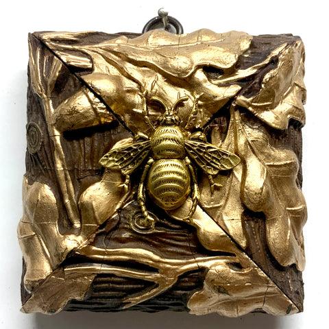 Wooden Frame with Grande Bee (3.75
